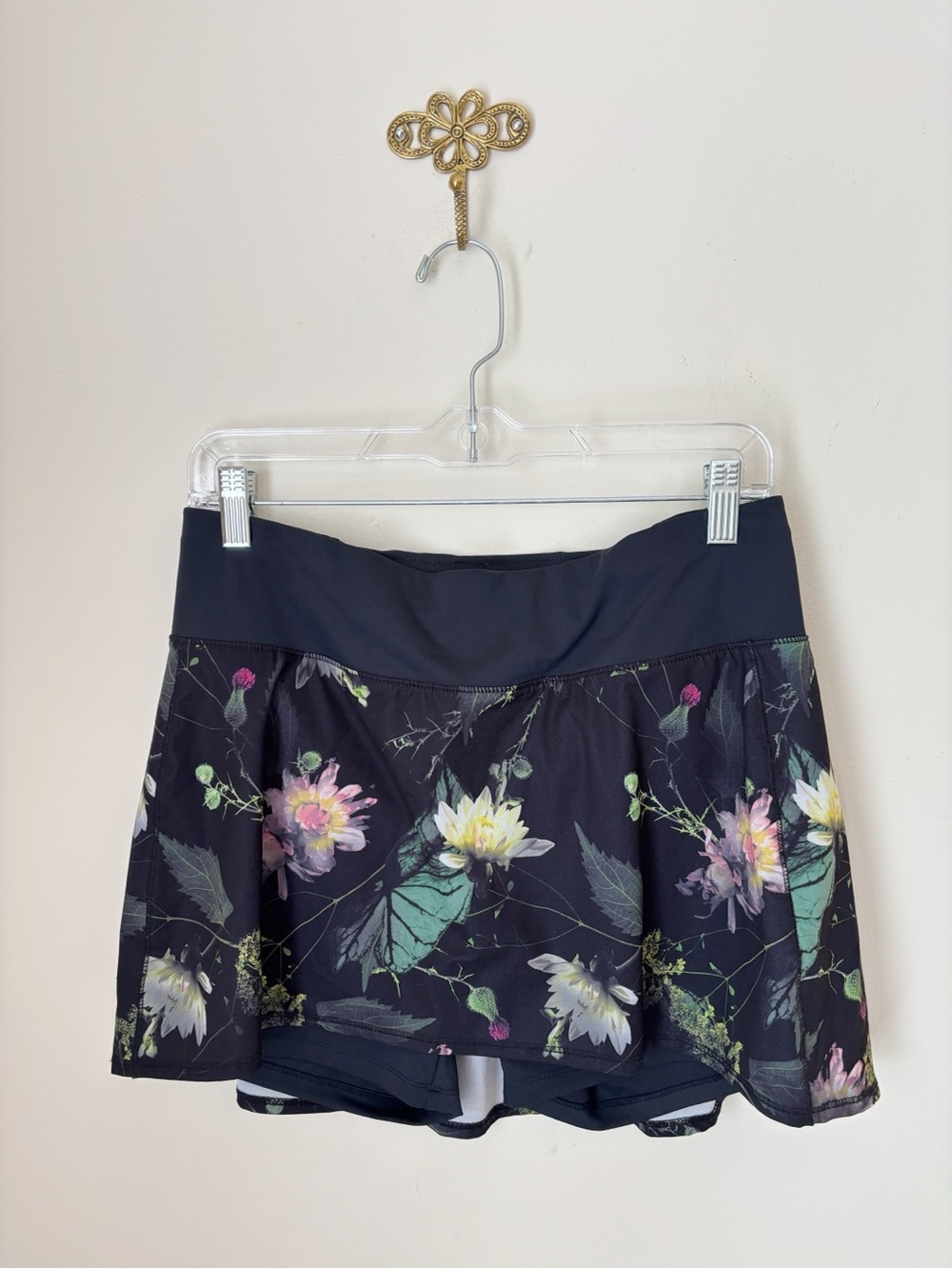 Oiselle Black Floral Skort Skirt Sz 8